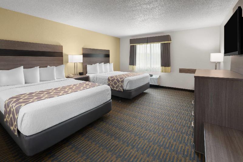 Baymont by Wyndham Paw Paw image