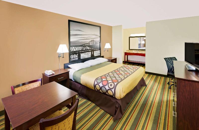 DOUBLE Accessible Two Double beds