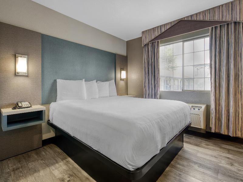 SureStay Hotel by Best Western Ukiah image