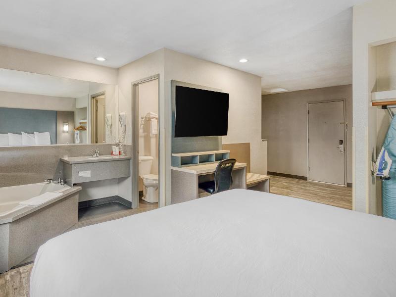 SureStay Hotel by Best Western Ukiah image