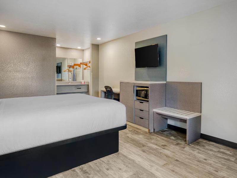 SureStay Hotel by Best Western Ukiah image