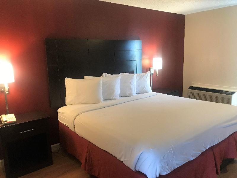 Hotel Red Roof Inn & Suites San Angelo