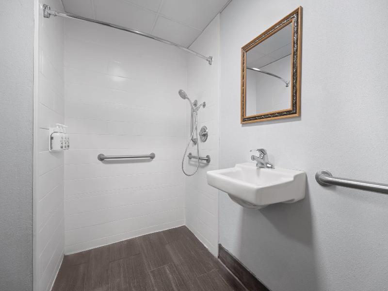 Wingate by Wyndham Savannah Gateway image
