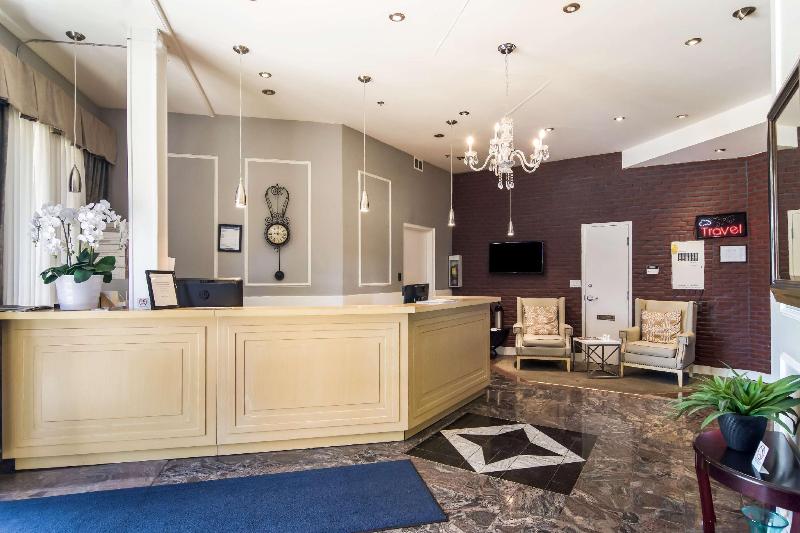 Travelodge by Wyndham Abbotsford