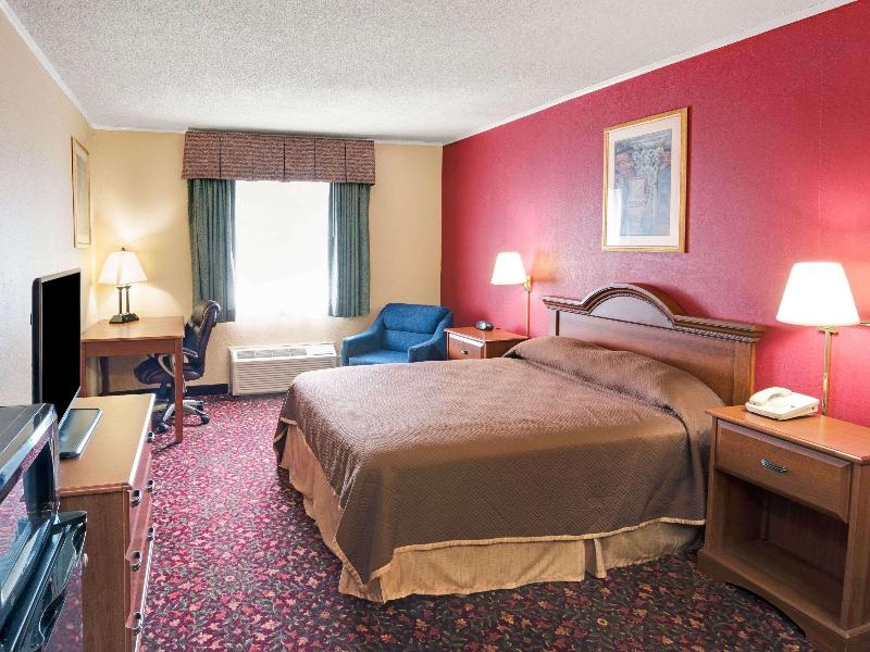 Travelodge by Wyndham Beckley image