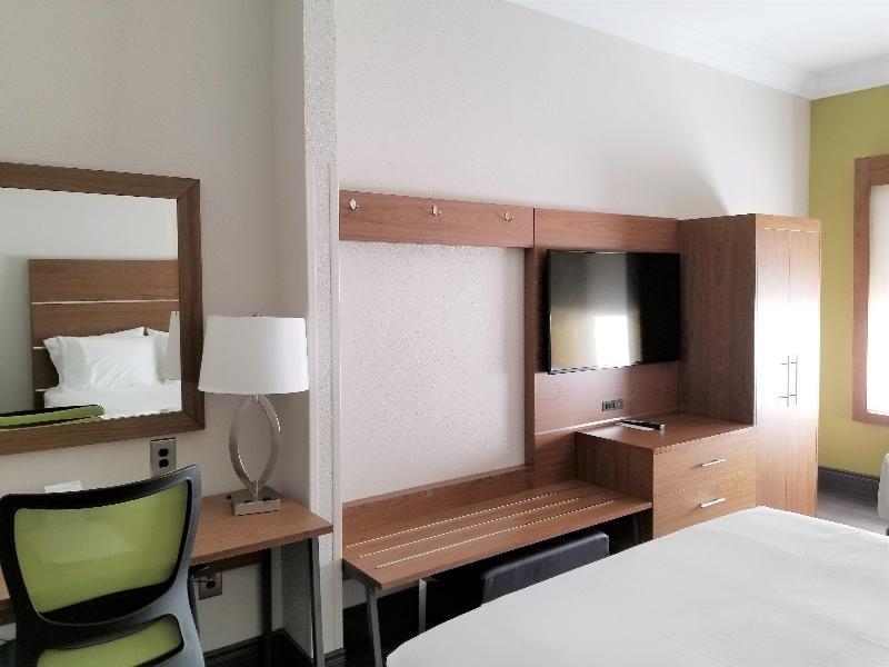 Holiday Inn Express Columbia Ne - Fort Jackson IHG image