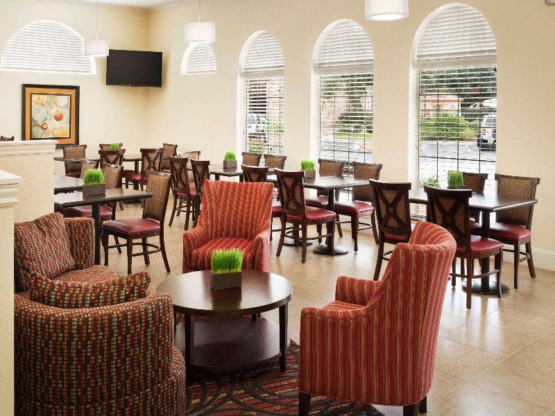 Wingate By Wyndham San Marcos image