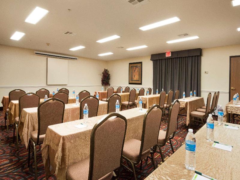 Wingate By Wyndham San Marcos image