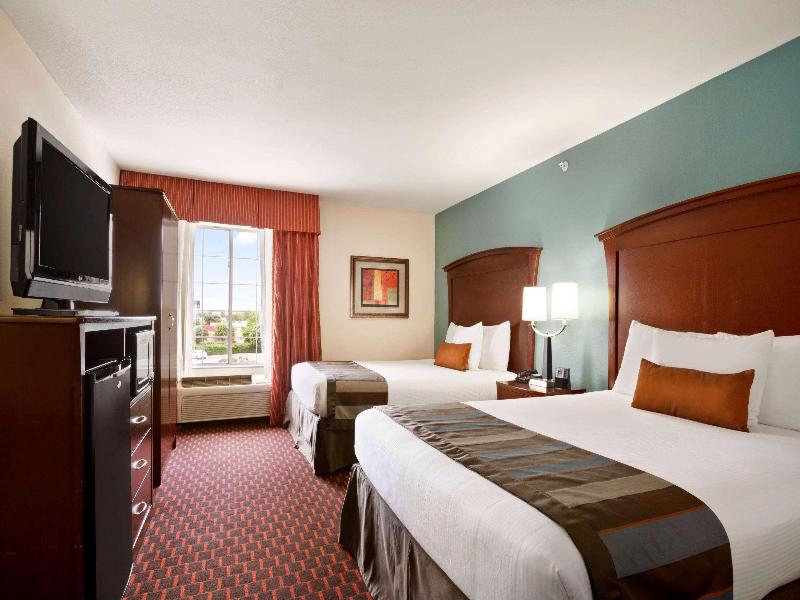 Wingate By Wyndham San Marcos image