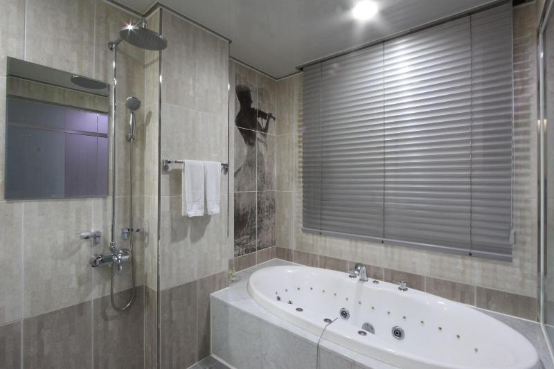 Inchon Prince Tourist Hotel image
