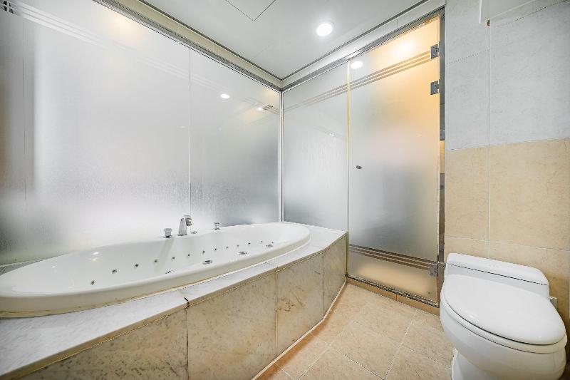 Inchon Prince Tourist Hotel image