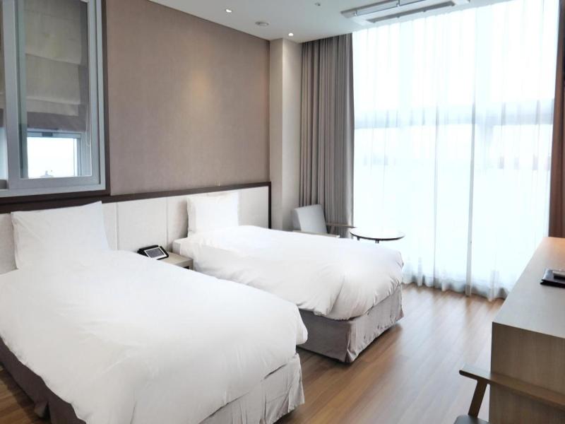 Rosana Boutique Hotel image