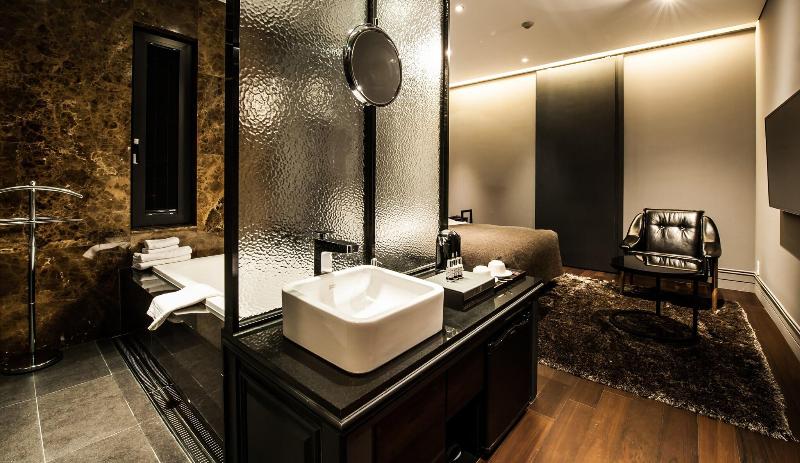 Sr Hotel Sadang image