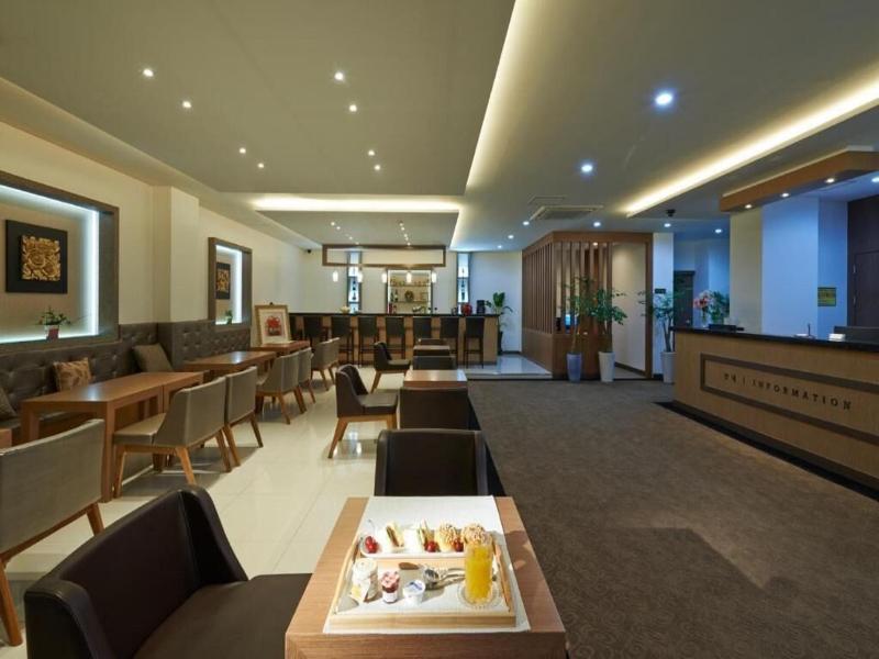 Four Seasons Hotel