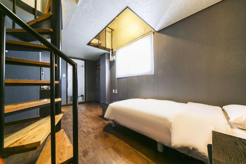 D.H Naissance Hotel image