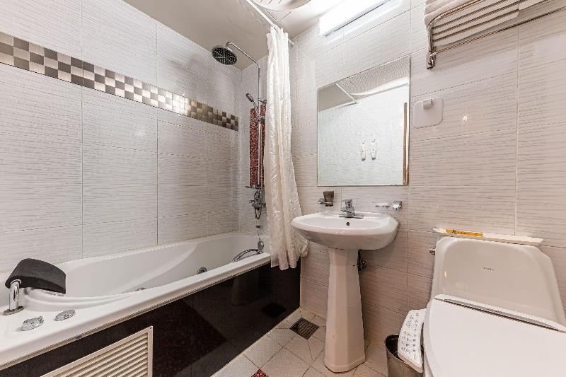 D.H Naissance Hotel image