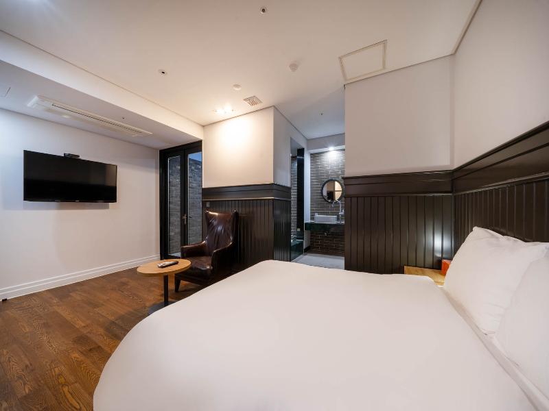 JB Design Hotel image