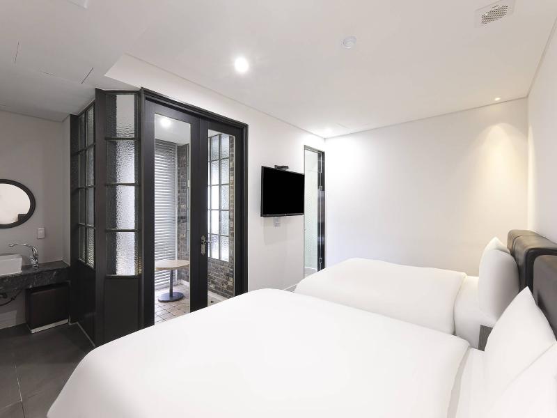 JB Design Hotel image