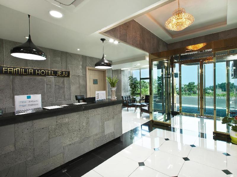Familia Hotel Jeju image