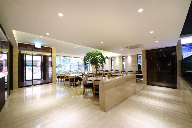 Golden Hotel image