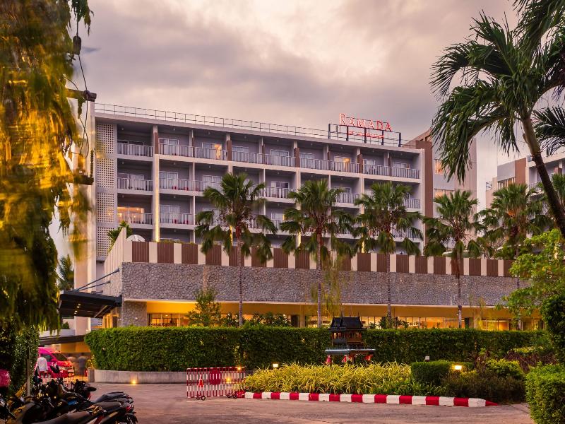 Ramada By Wyndham Phuket Deevana image