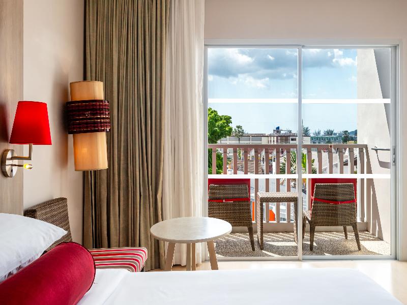 Ramada By Wyndham Phuket Deevana image