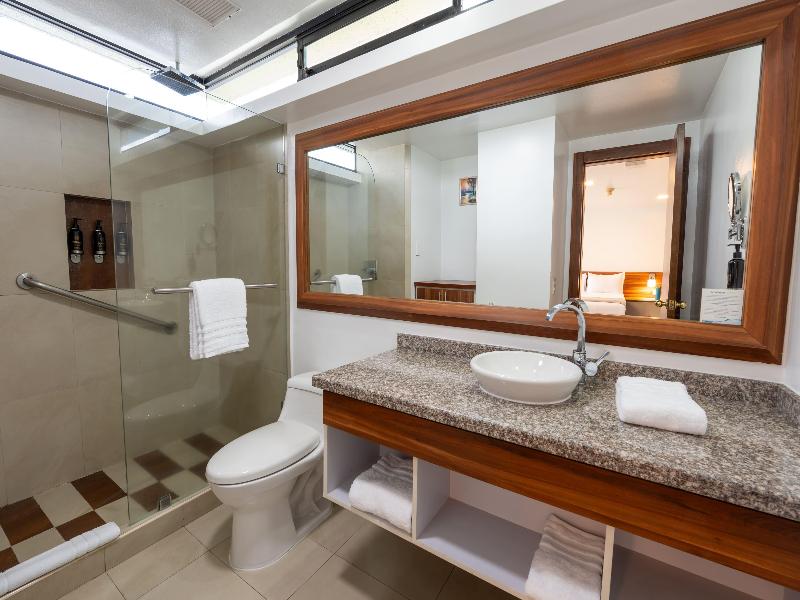 Wyndham Garden Quito image