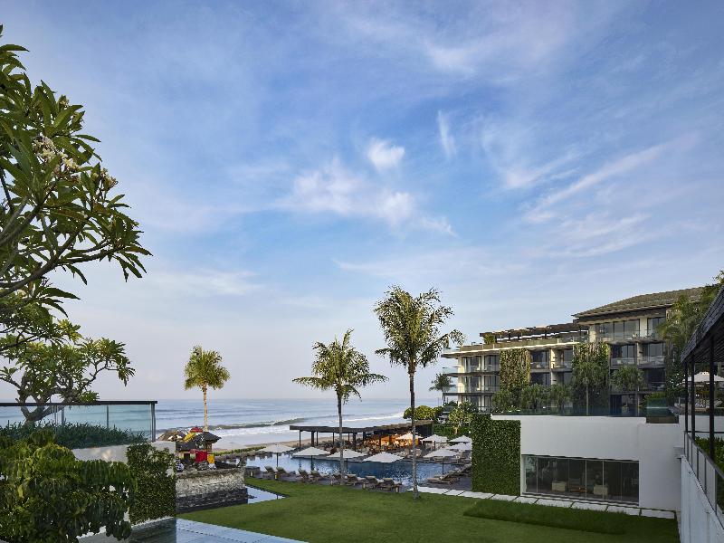 Stay in style at Alila Seminyak Bali