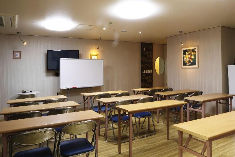 The Hotel Yeongjong Incheon Airport image