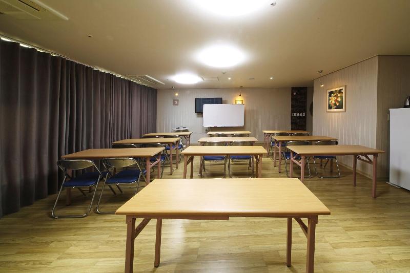 The Hotel Yeongjong Incheon Airport image