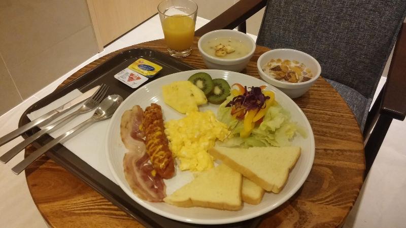 Hotel Almond Busan Station image