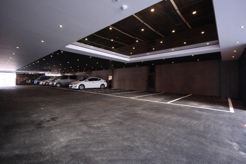 Hotel Almond Busan Station image