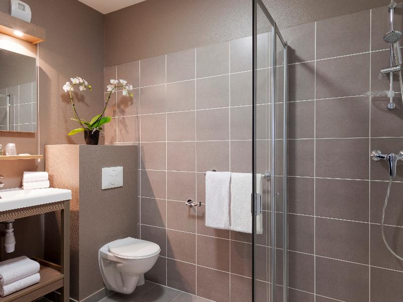 Neho Suites Porte De Geneve - Gare Annemasse *** image
