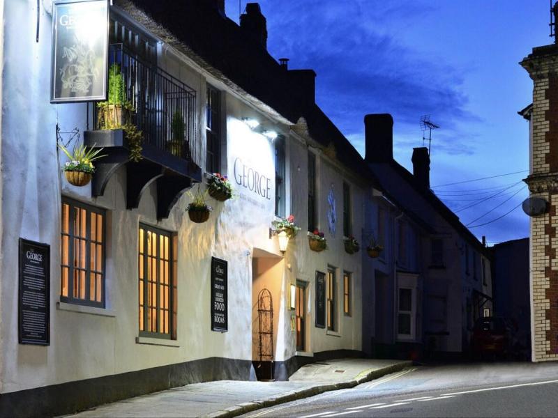The George Hotel image