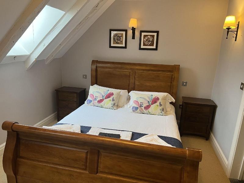 The George Hotel image