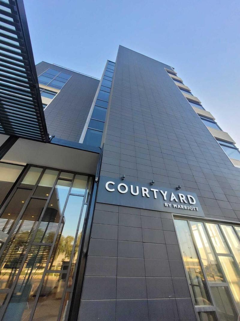 Courtyard by Marriott Santiago Airport image