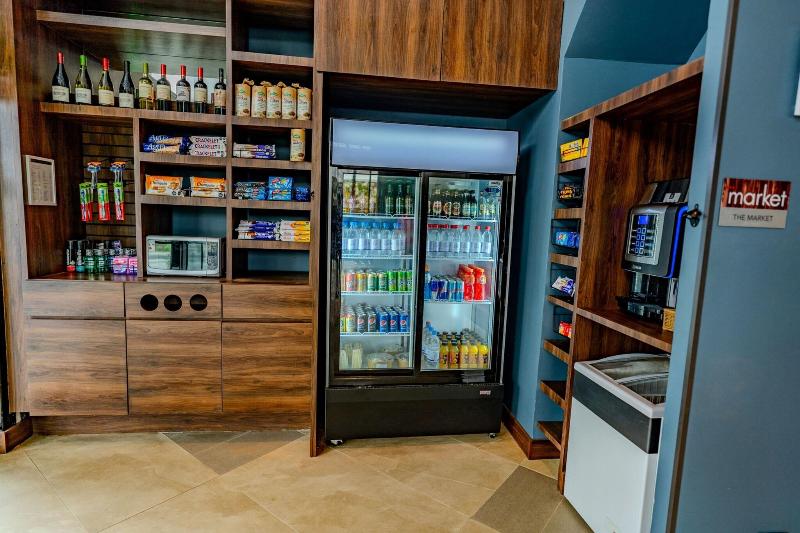 Courtyard by Marriott Santiago Airport image