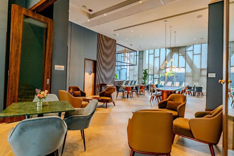 Courtyard by Marriott Santiago Airport image
