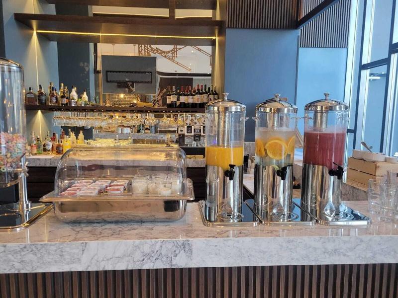 Courtyard by Marriott Santiago Airport image