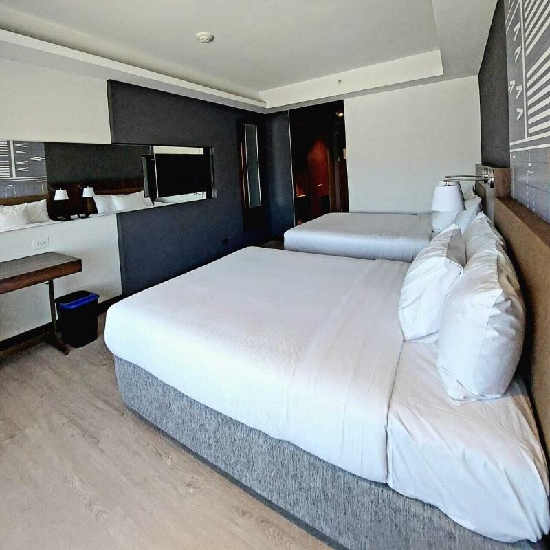 Courtyard by Marriott Santiago Airport image