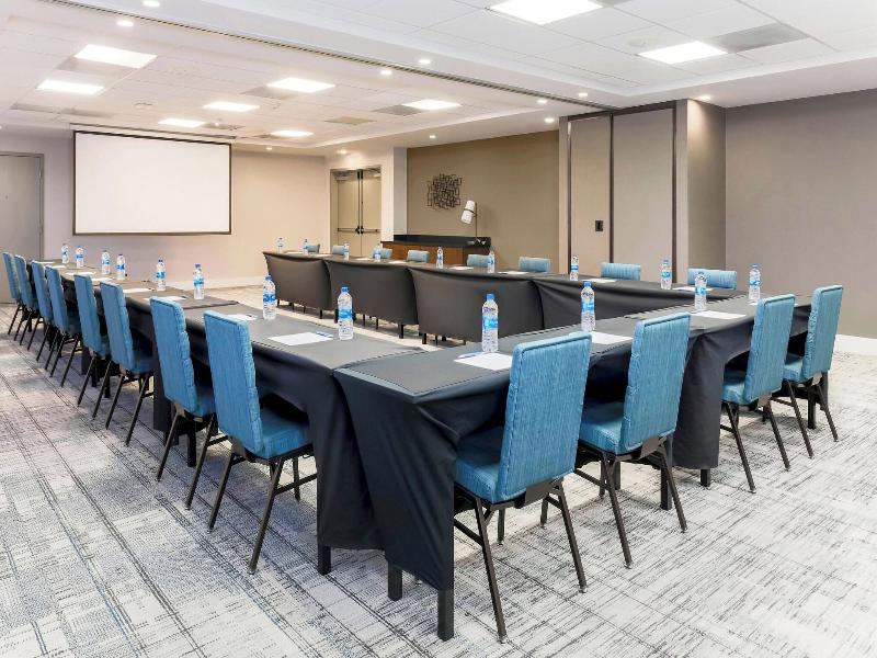 Four Points by Sheraton Ontario-Rancho Cucamonga image