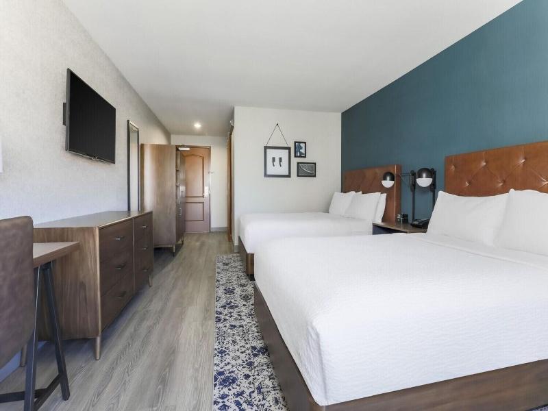 Four Points by Sheraton Ontario-Rancho Cucamonga image