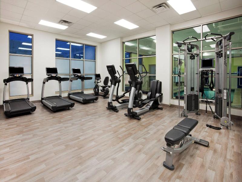 Sheraton St. Paul Woodbury Hotel image