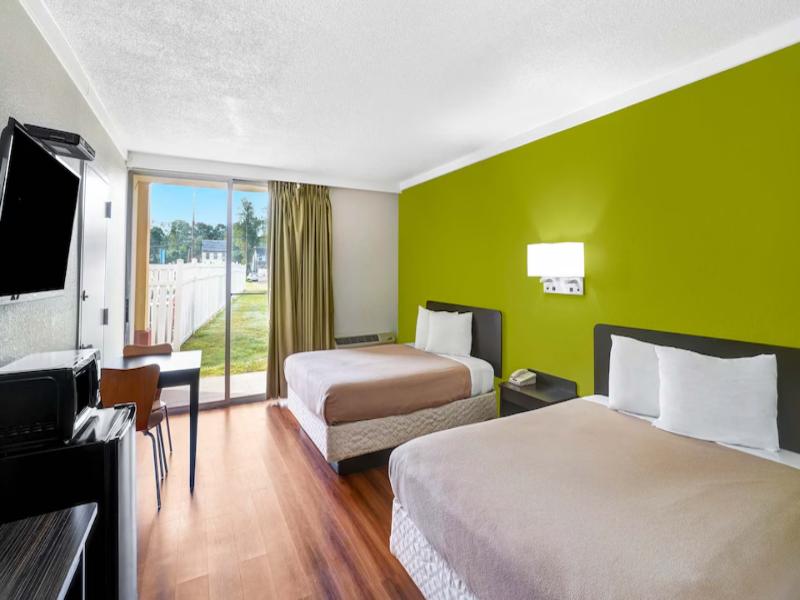 Motel 6 Lawrenceville image