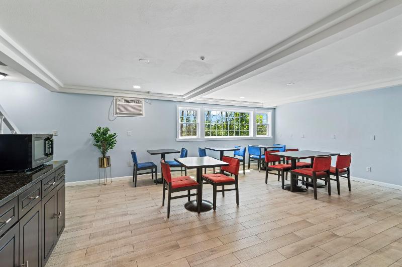 Knights Inn Boston/Danvers image