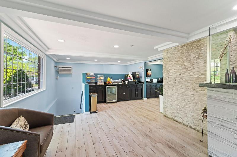Knights Inn Boston/Danvers image