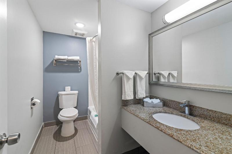 Knights Inn Boston/Danvers image