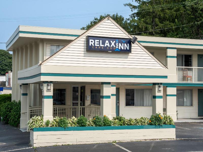 Super 8 By Wyndham W Yarmouth Hyannis/Cape Cod image