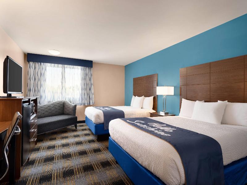 Days Inn By Wyndham Middletown Newport Area image