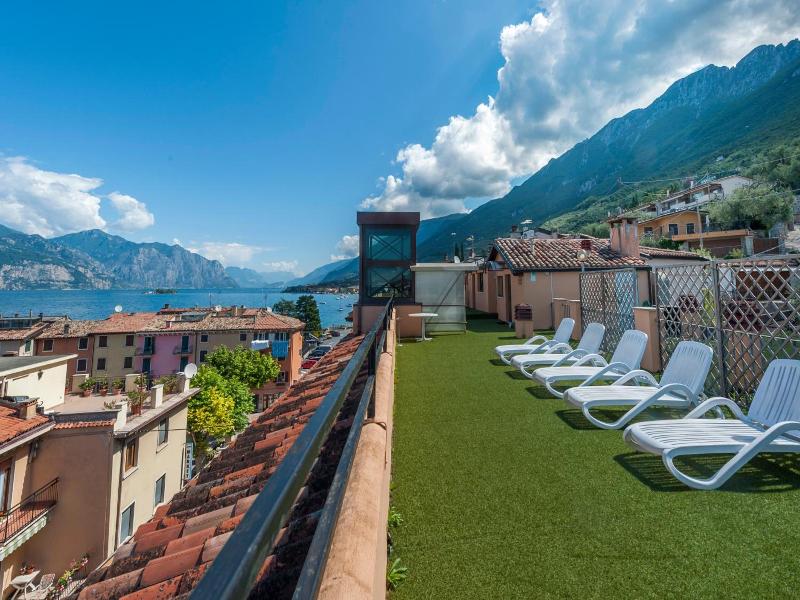 Hotel Sorriso — exterior view